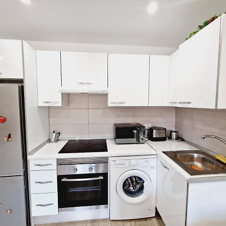 Luxury San Marino Apartment & Pool View ลอส กริสเตียนอส ภายนอก รูปภาพ