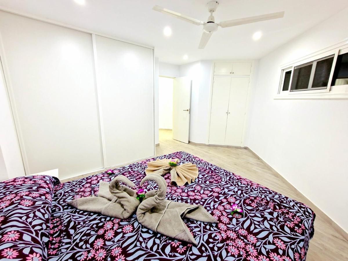 Luxury San Marino Apartment & Pool View ลอส กริสเตียนอส ภายนอก รูปภาพ