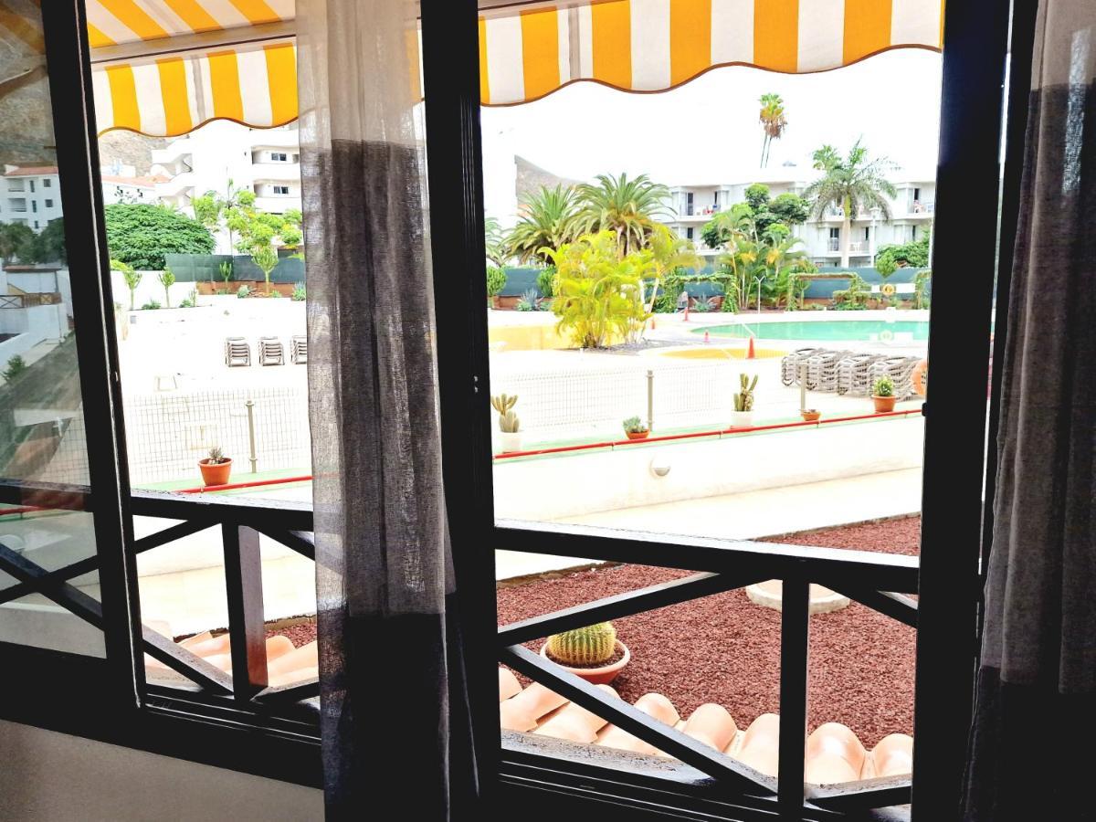 Luxury San Marino Apartment & Pool View ลอส กริสเตียนอส ภายนอก รูปภาพ